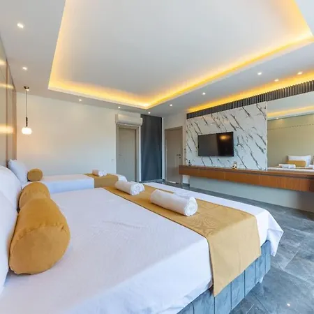 Estelia / Kalkan Szálloda 4*